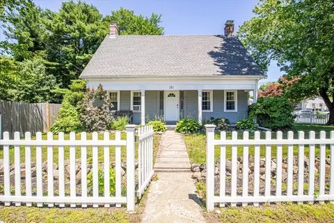 171 Central St, Stoughton, MA 02072