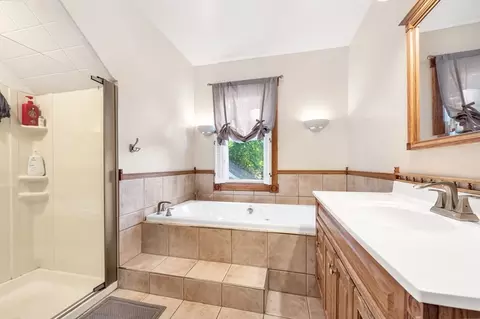27 Powell Ave, Springfield, MA 01118 photo 23
