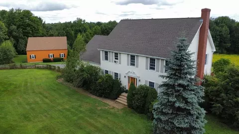 635 E Hill Rd, Oakham, MA 01068 photo 2