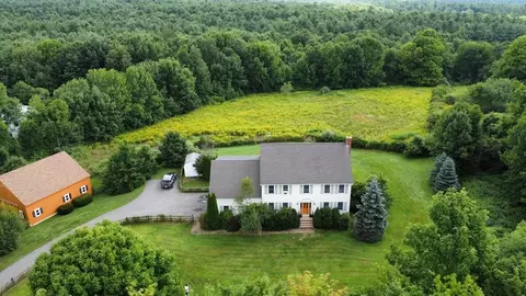 635 E Hill Rd, Oakham, MA 01068