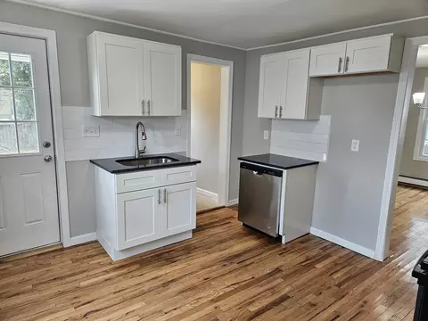 Kitchen - 60 Carew Ter, Springfield, MA 01104 photo 2 of 4