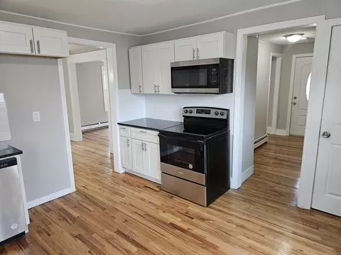 Kitchen - 60 Carew Ter, Springfield, MA 01104 photo 1 of 4