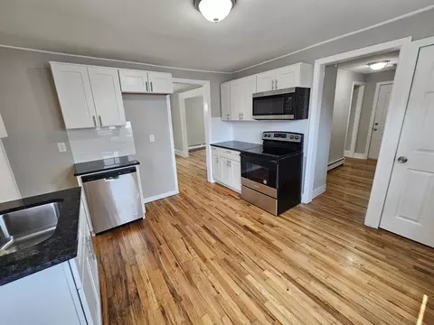 Kitchen - 60 Carew Ter, Springfield, MA 01104 photo 4 of 4