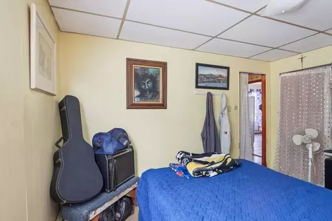 Bedroom - 53 Eastern Ave, Worcester, MA 01605 photo 2 of 8