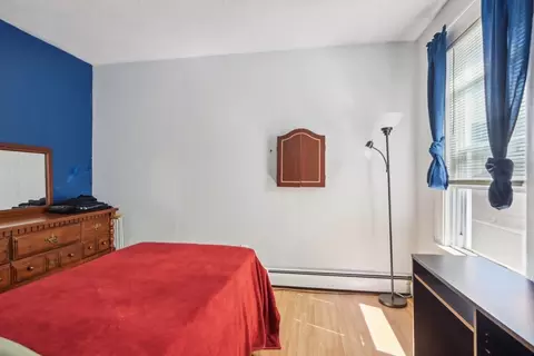 Bedroom - 53 Eastern Ave, Worcester, MA 01605 photo 5 of 8