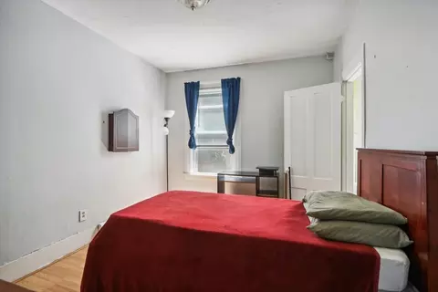 Bedroom - 53 Eastern Ave, Worcester, MA 01605 photo 6 of 8