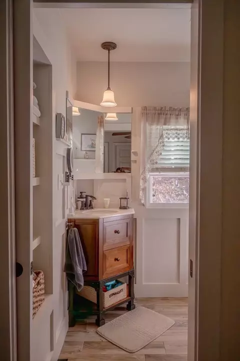 21 Prince St, Fairhaven, MA 02719 photo 17