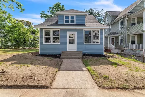 105 E Alvord St, Springfield, MA 01108 photo 7