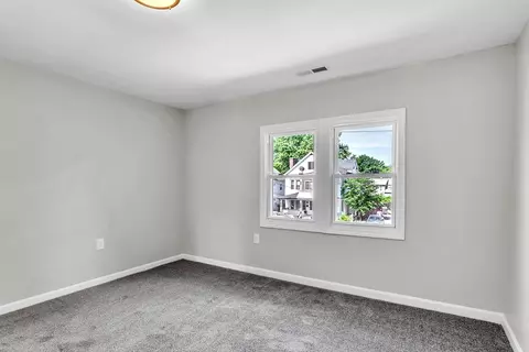 105 E Alvord St, Springfield, MA 01108 photo 26