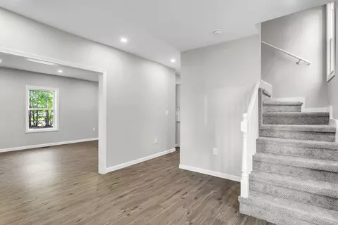 105 E Alvord St, Springfield, MA 01108 photo 35