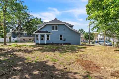 105 E Alvord St, Springfield, MA 01108 photo 33
