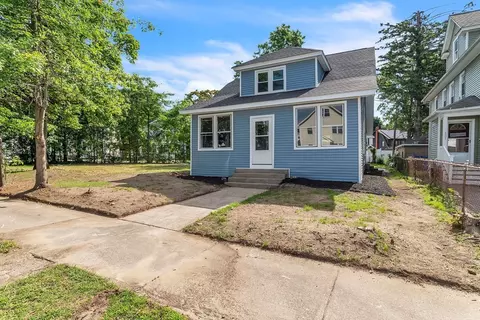 105 E Alvord St, Springfield, MA 01108 photo 2