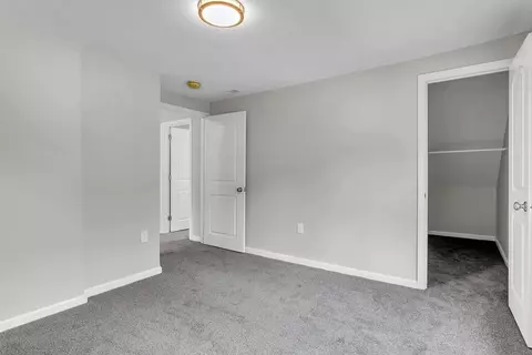 105 E Alvord St, Springfield, MA 01108 photo 38