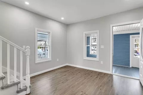 105 E Alvord St, Springfield, MA 01108 photo 10