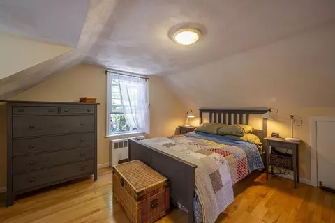 Bedroom - 80 Higgins Rd, Framingham, MA 01701 photo 3 of 7
