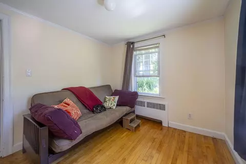 Bedroom - 80 Higgins Rd, Framingham, MA 01701 photo 1 of 7