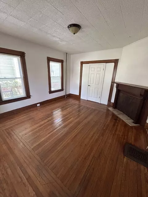 178 Bowdoin St, Springfield, MA 01109 photo 8