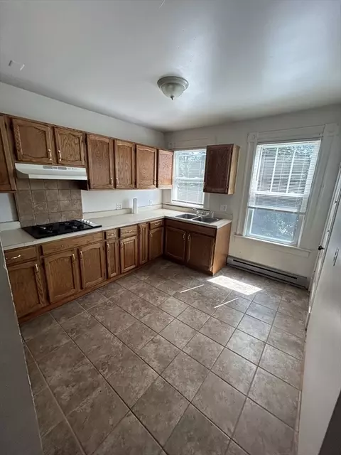 178 Bowdoin St, Springfield, MA 01109 photo 16