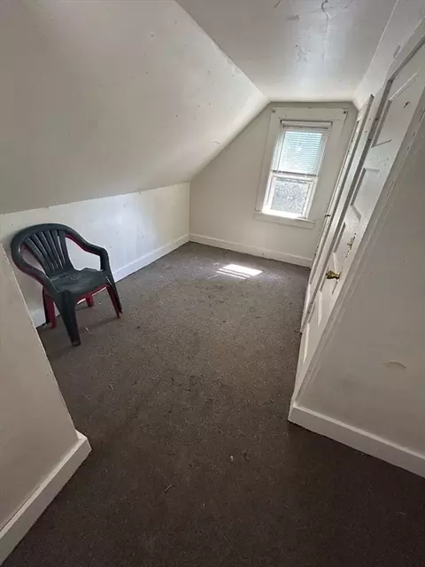 178 Bowdoin St, Springfield, MA 01109 photo 35