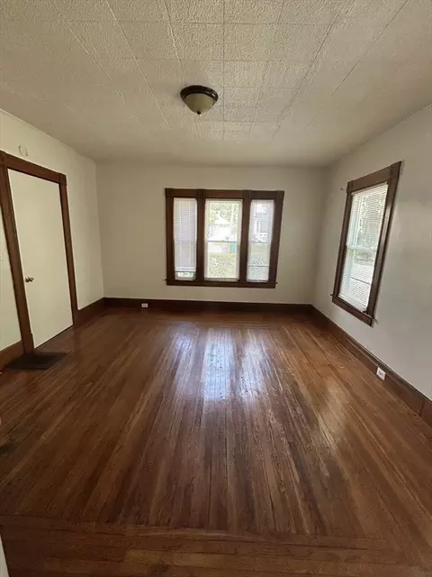178 Bowdoin St, Springfield, MA 01109 photo 9