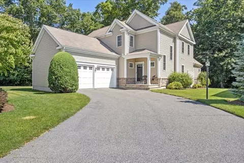 6 Sunflower Dr #6, Raynham, MA 02767