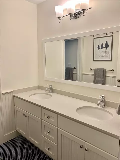 31 Bubier Rd, Marblehead, MA 01945 photo 22
