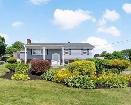 119 Prospect St, Somerset, MA 02726