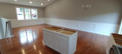 1170 Newhall St, Fall River, MA 02721 photo 9