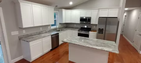 1170 Newhall St, Fall River, MA 02721 photo 5