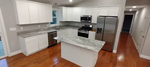 1170 Newhall St, Fall River, MA 02721 photo 4