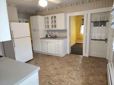 Kitchen - 28 Schley St, Springfield, MA 01109 photo 1 of 4