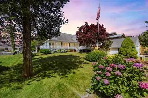37 Kenwood Rd, Bourne, MA 02559