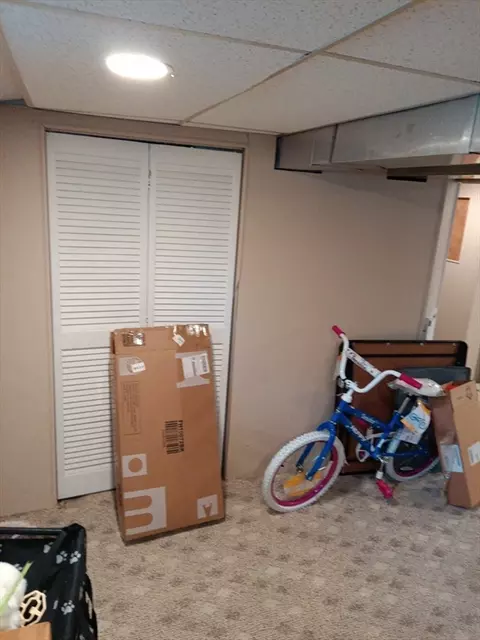 Other - 156 Slater Ave, Springfield, MA 01119 photo 6 of 10
