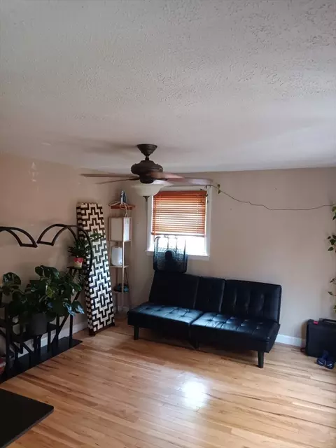 Living - 156 Slater Ave, Springfield, MA 01119 photo 2 of 2
