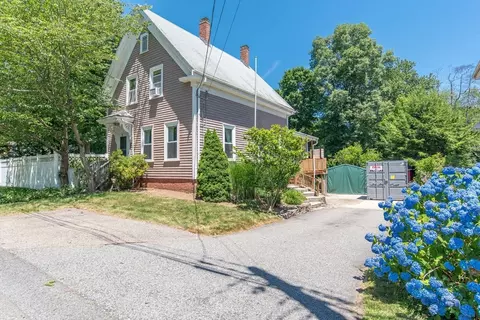 120 Pine St, Easton, MA 02375