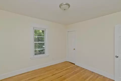21-23 Governor St, Springfield, MA 01104 photo 16