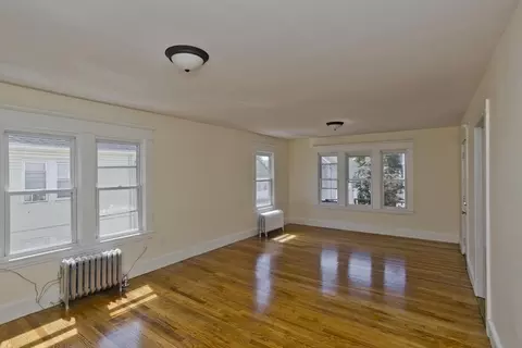 21-23 Governor St, Springfield, MA 01104 photo 14