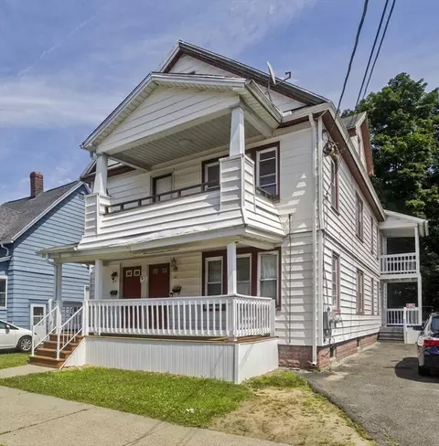 21-23 Governor St, Springfield, MA 01104 photo 3