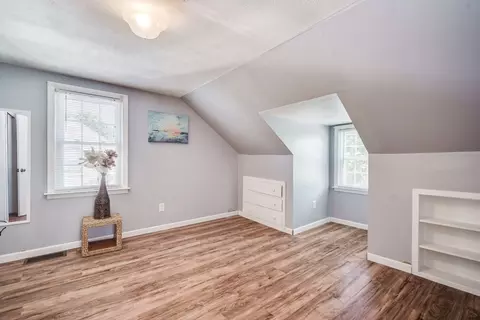 24 Thornton St, Springfield, MA 01104 photo 22