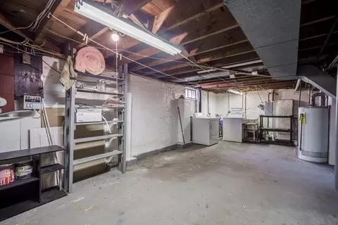 24 Thornton St, Springfield, MA 01104 photo 31