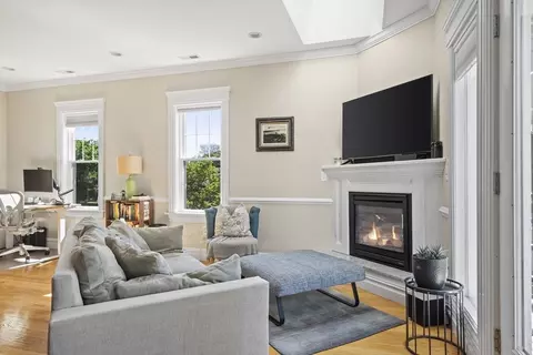 Living - 737 E 7th St, Boston, MA 02127 photo 3 of 5