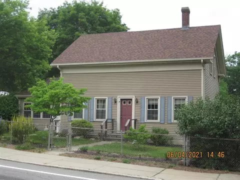 85 Saint Paul St, North Smithfield, RI 02896