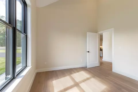 6 Casper Cir, Mashpee, MA 02649 photo 8