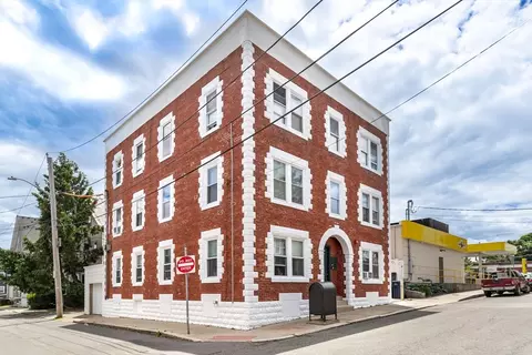 12 Palmer, Salem, MA 01970