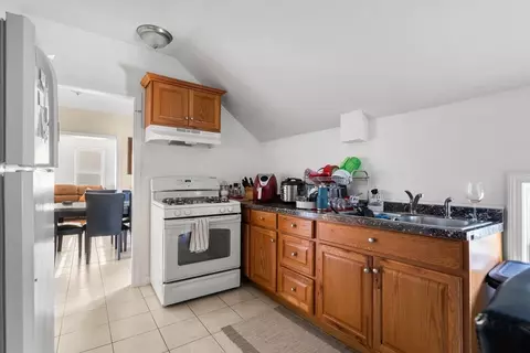 Entry Way - 18 Coral St, Fall River, MA 02721 photo 2 of 2