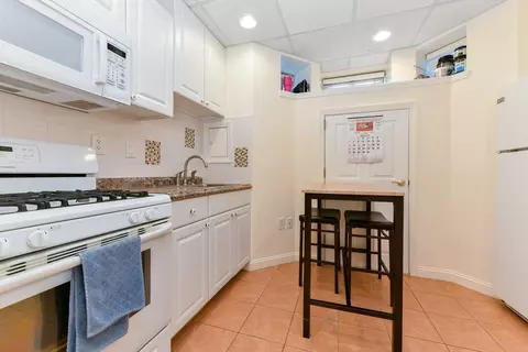 791 E 4th St, Boston, MA 02127 photo 27