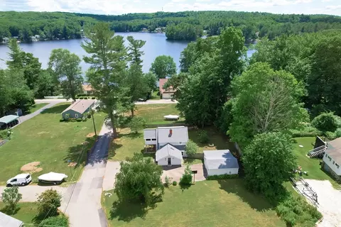 16 Lambs Grv, Spencer, MA 01562