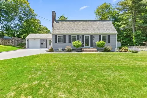 41 Ledgewood Dr, Danvers, MA 01923 photo 38