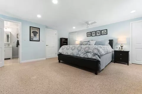 41 Ledgewood Dr, Danvers, MA 01923 photo 20