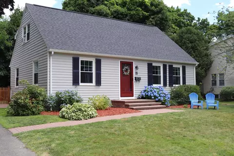18 Columbia Rd, North Andover, MA 01845
